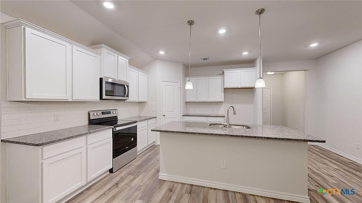 1716 Paint Horse Trail
