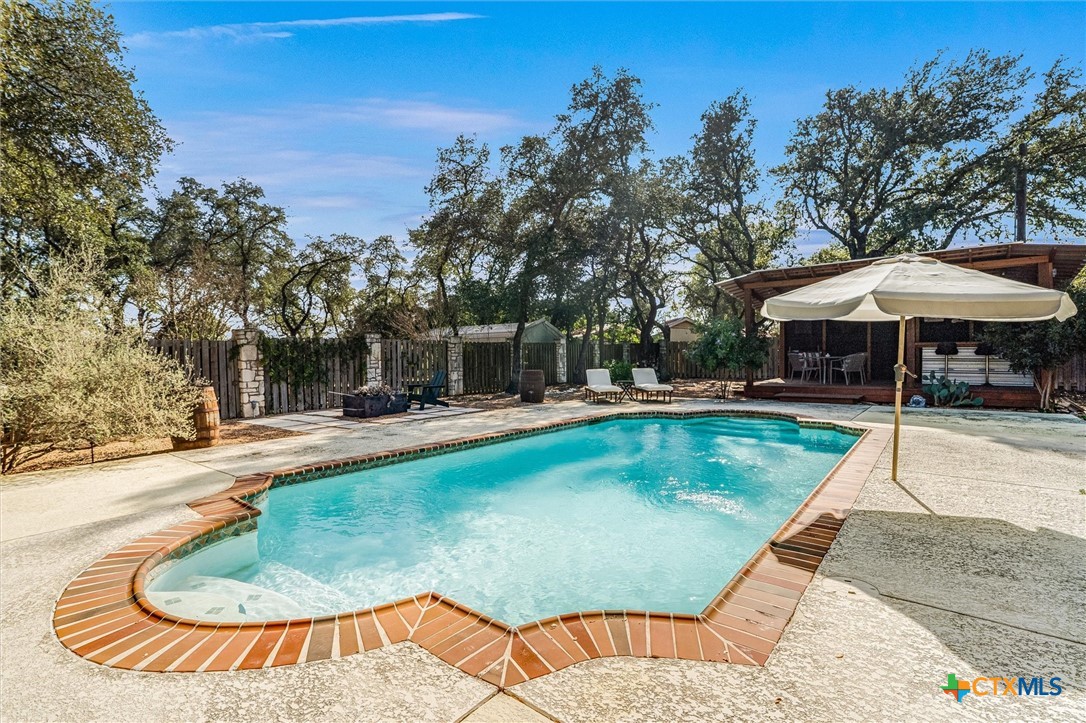 532 Hill Country Trail