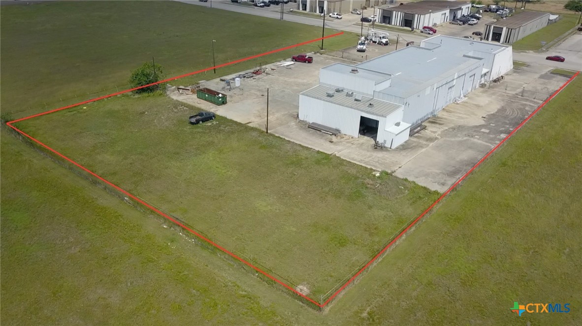 Photo 1 of 9 — 3701 E Rio Grande Street, Victoria, TX 77901