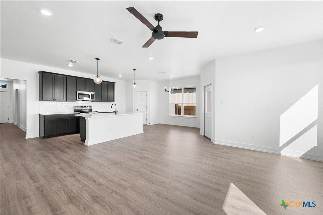 2936 Wolf Ridge Lane
