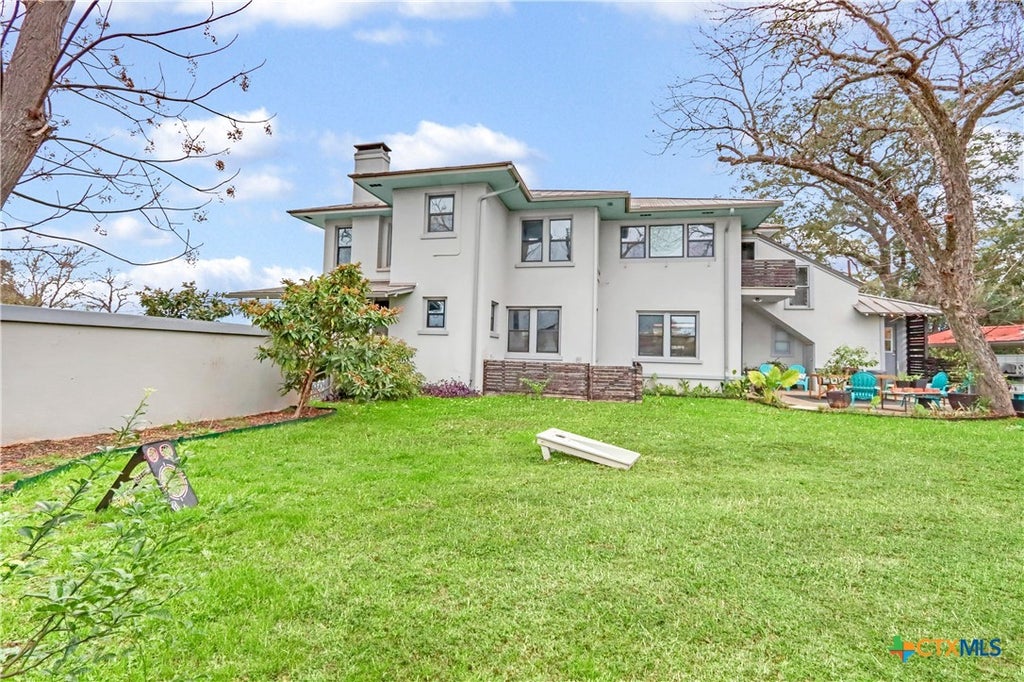 Photo of 503 S Austin Street, Seguin, TX 78155 (MLS # 602911)