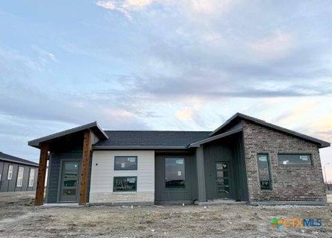 Photo of 1607 Crooked River Court, Temple, TX 76502 (MLS # 603588)