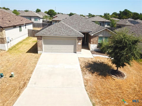 Photo of 2214 Petersburg Lane, Temple, TX 76504 (MLS # 624440)