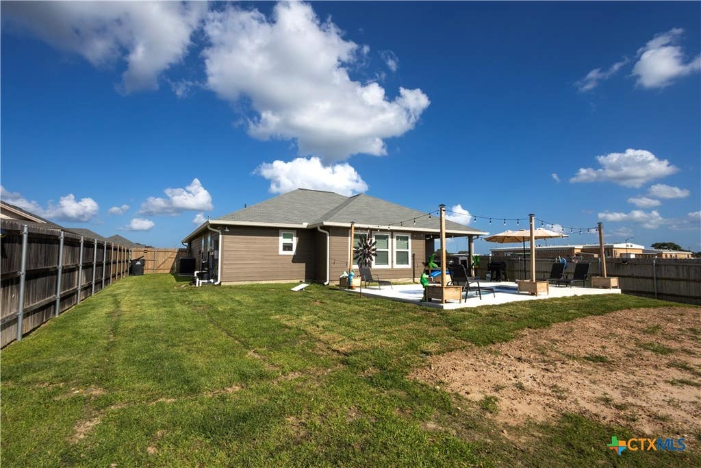 Photo of 202 Quarry Lane, Cuero, TX 77954 (MLS # 615317)