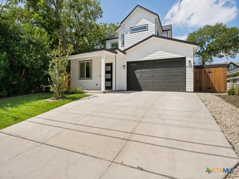 Photo of 307 Ellis Street, San Marcos, TX 78666 (MLS # 620984)