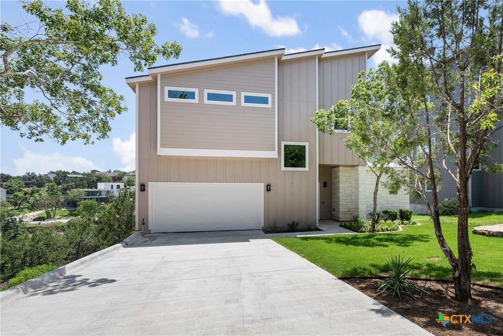 Photo of 2646 Crazyhorse Pass, Austin, TX 78734 (MLS # 622791)