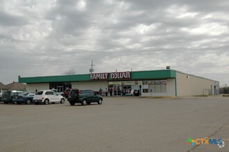 309 S Bosque Street A-B