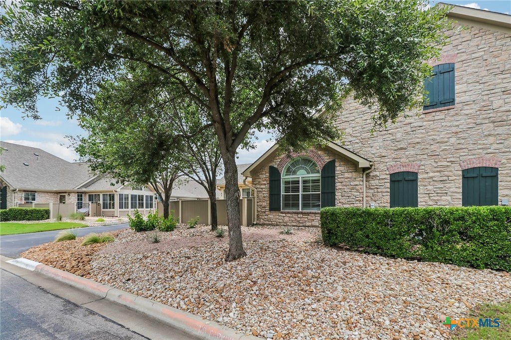 Photo of 30 Wildwood Drive #41, Georgetown, TX 78633 (MLS # 616224)