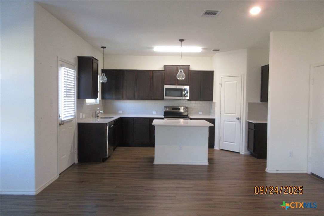 125 Greatest Gift Way