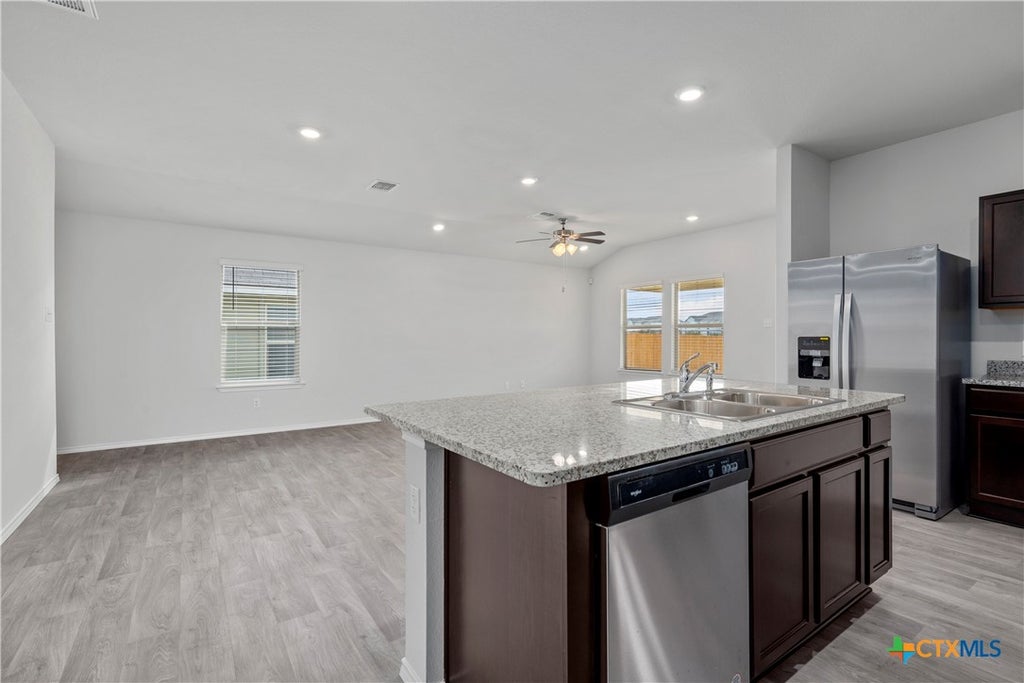 Photo of 6919 Luella Drive, Killeen, TX 76549 (MLS # 617242)