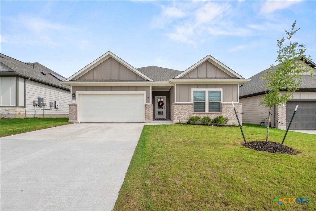 Photo of 237 Little Green Trail, Jarrell, TX 76537 (MLS # 616362)