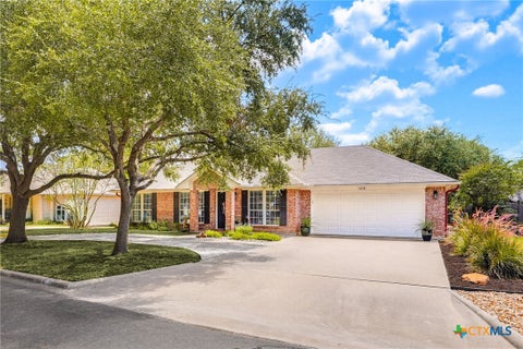 Photo of 1510 Shadow Walk, Lockhart, TX 78644 (MLS # 623738)