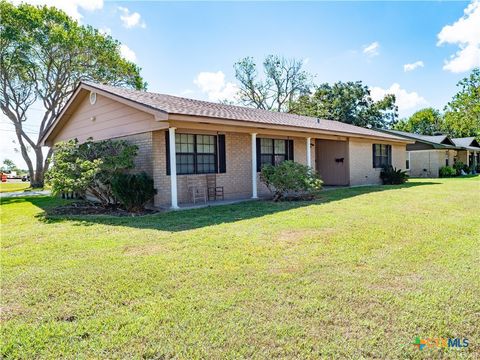Photo of 1704 Jackson Street, Port Lavaca, TX 77979 (MLS # 594769) Photo of 1704 Jackson Street, Port Lavaca, TX 77979 (MLS # 594769)