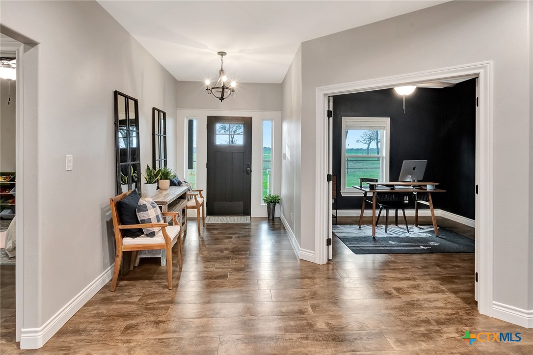 885 Del Goehring Road