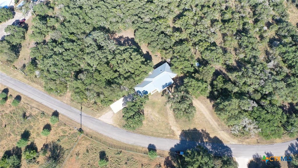 Photo of 608 W Mustang Lane, San Marcos, TX 78666 (MLS # 622865)