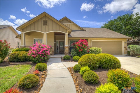 Photo of 846 Madison Avenue, New Braunfels, TX 78130 (MLS # 615630)