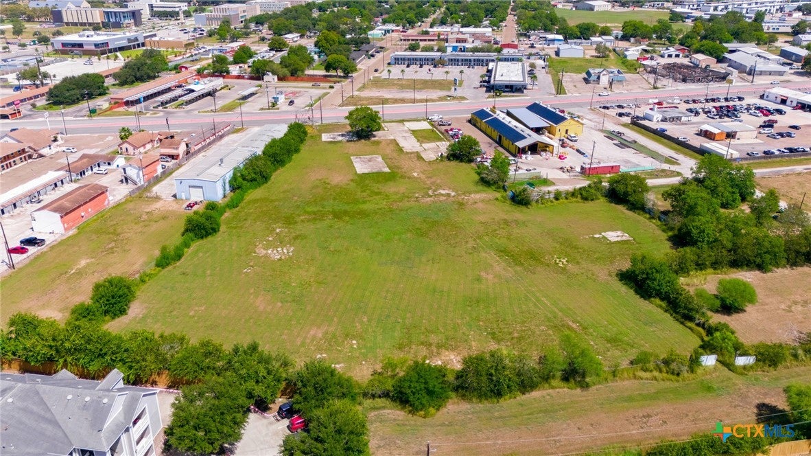 3105 Houston Highway