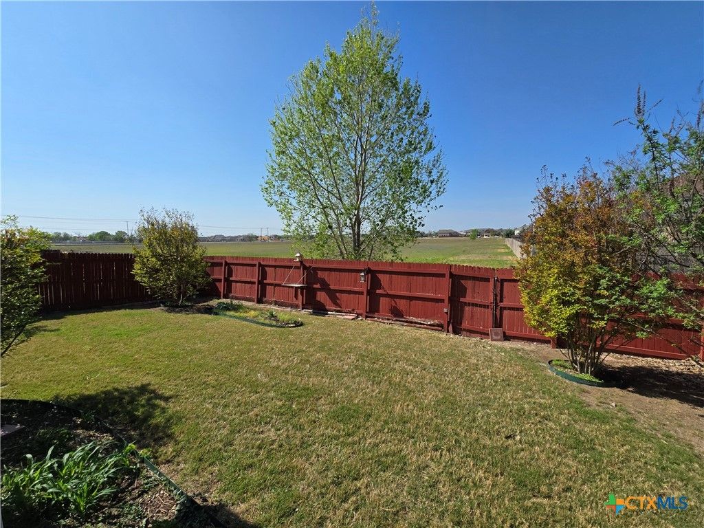 listing image 44
