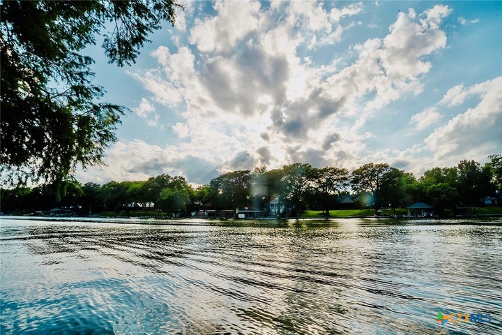Photo 1 of 38 — 145 Bobwhite Trail, Seguin, TX 78155
