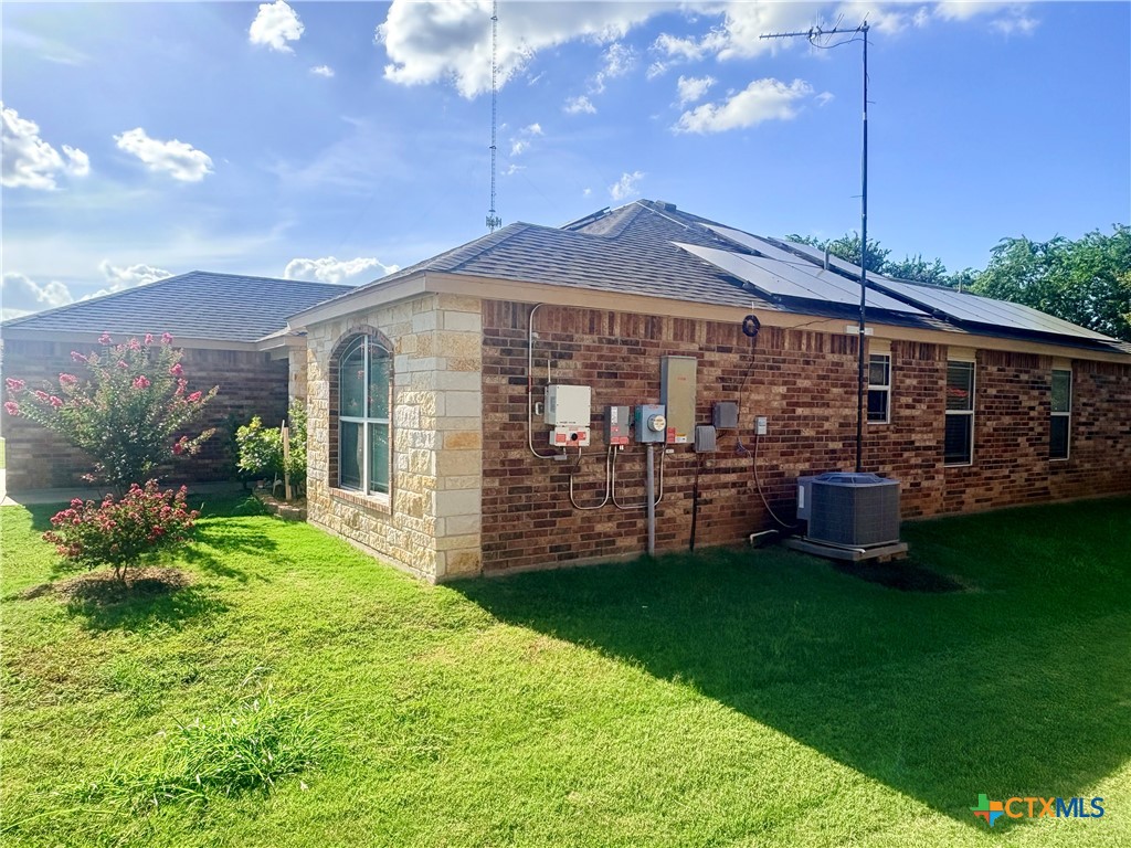 322 Hamilton Court