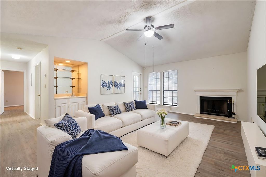 Photo of 1202 Thorpe Lane #216, San Marcos, TX 78666 (MLS # 606816)