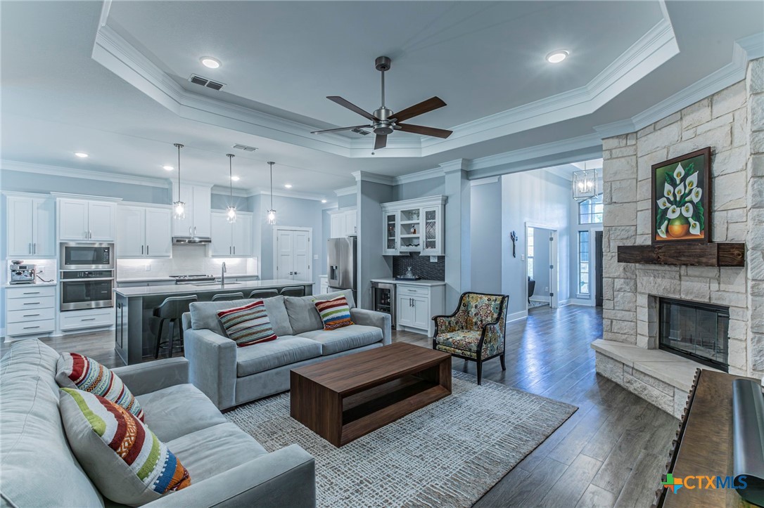 8 Daingerfield Cove