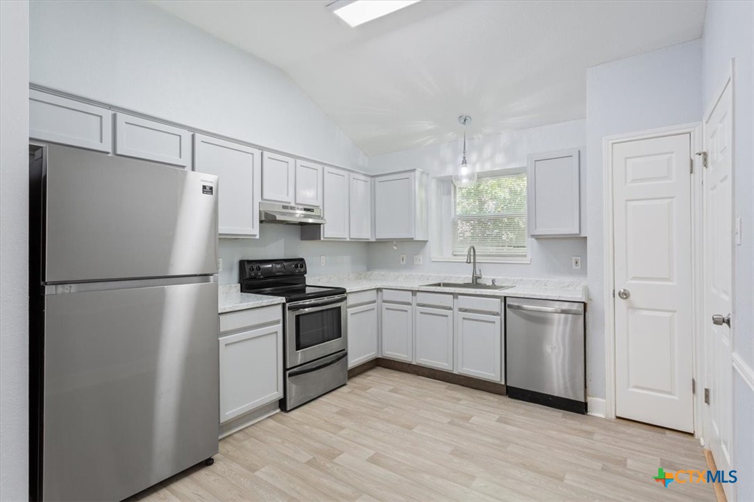 2307 Flintstone Circle