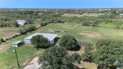 A home in La Vernia