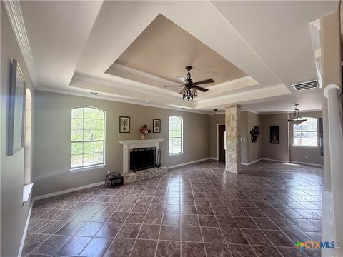 Photo of 146 Creekview Drive, Canyon Lake, TX 78133 (MLS # 610058)