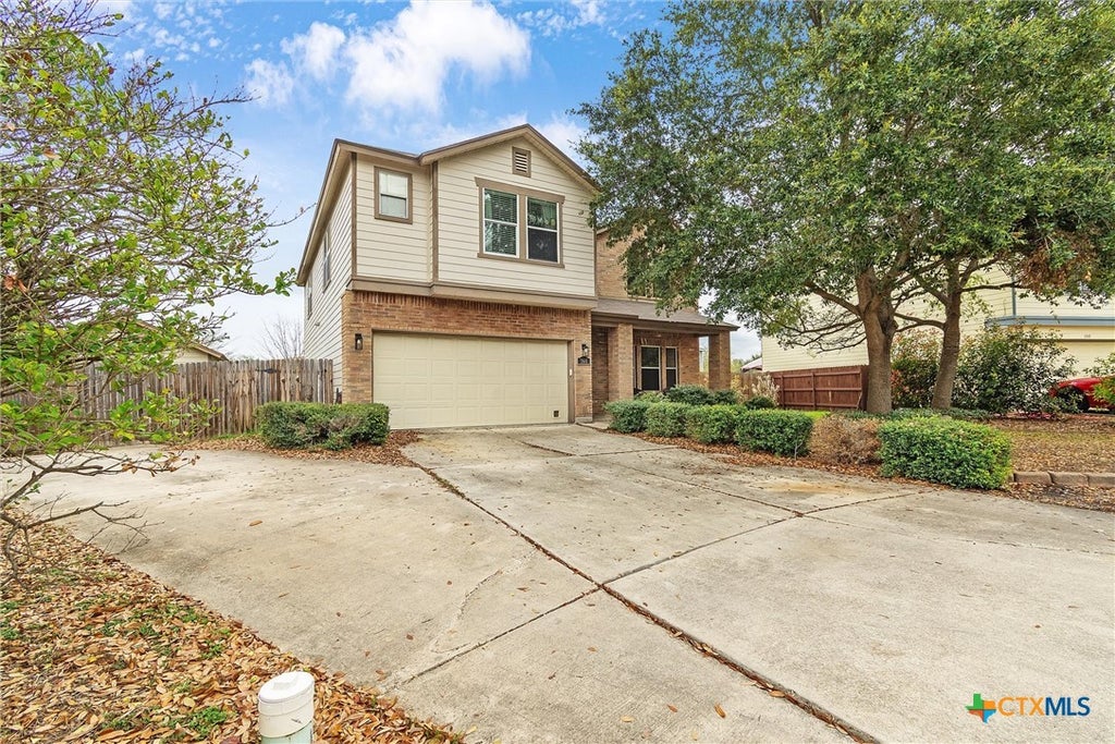 Photo of 160 Japonica Court, Kyle, TX 78640 (MLS # 607810)