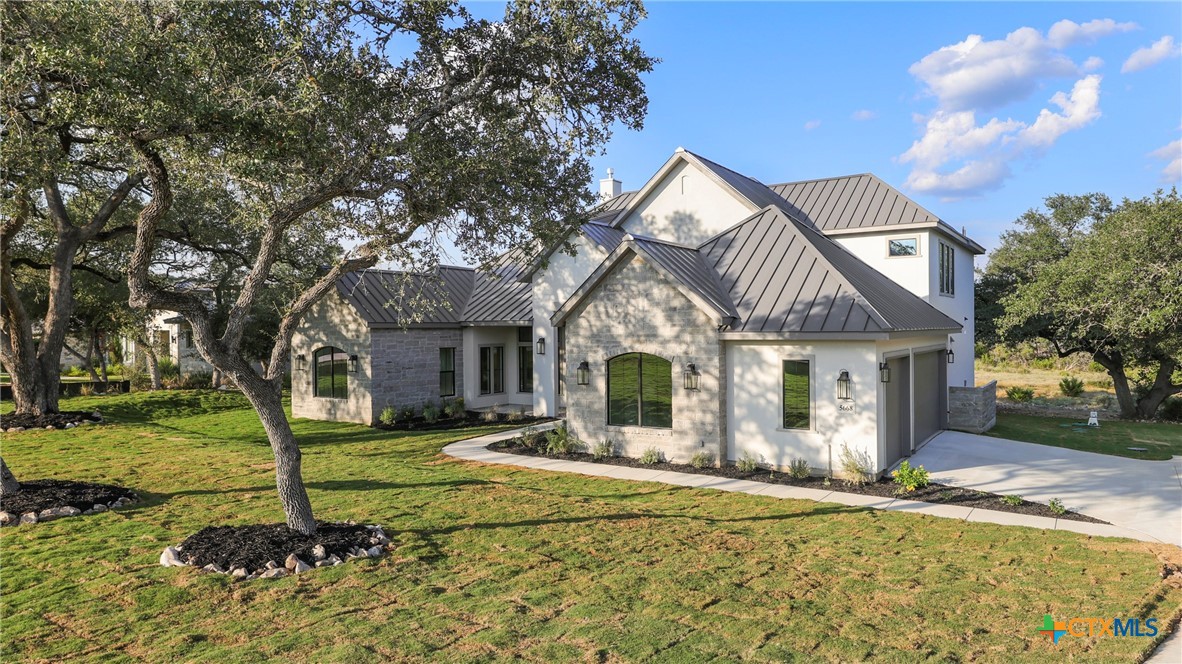 5668 Dry Comal Dr.