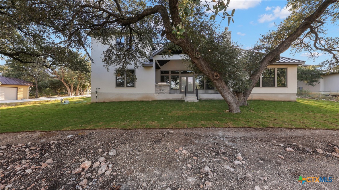 5668 Dry Comal Dr.