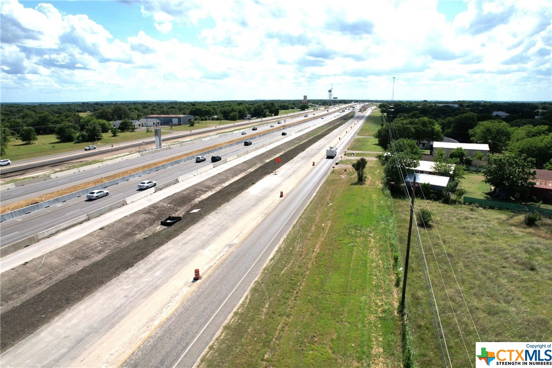 6514 W Hwy 190