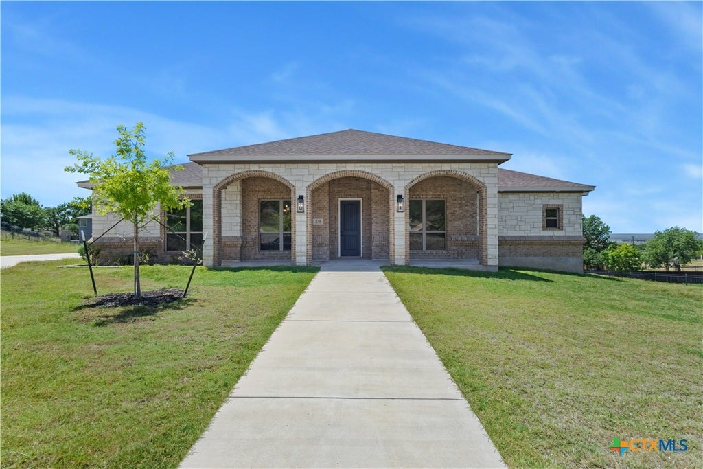 Photo of 104 Cedar Bluff Drive, Harker Heights, TX 76548 (MLS # 622250)
