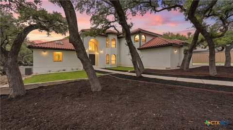 Photo of 8711 Deer Leap, Boerne, TX 78015 (MLS # 616625)