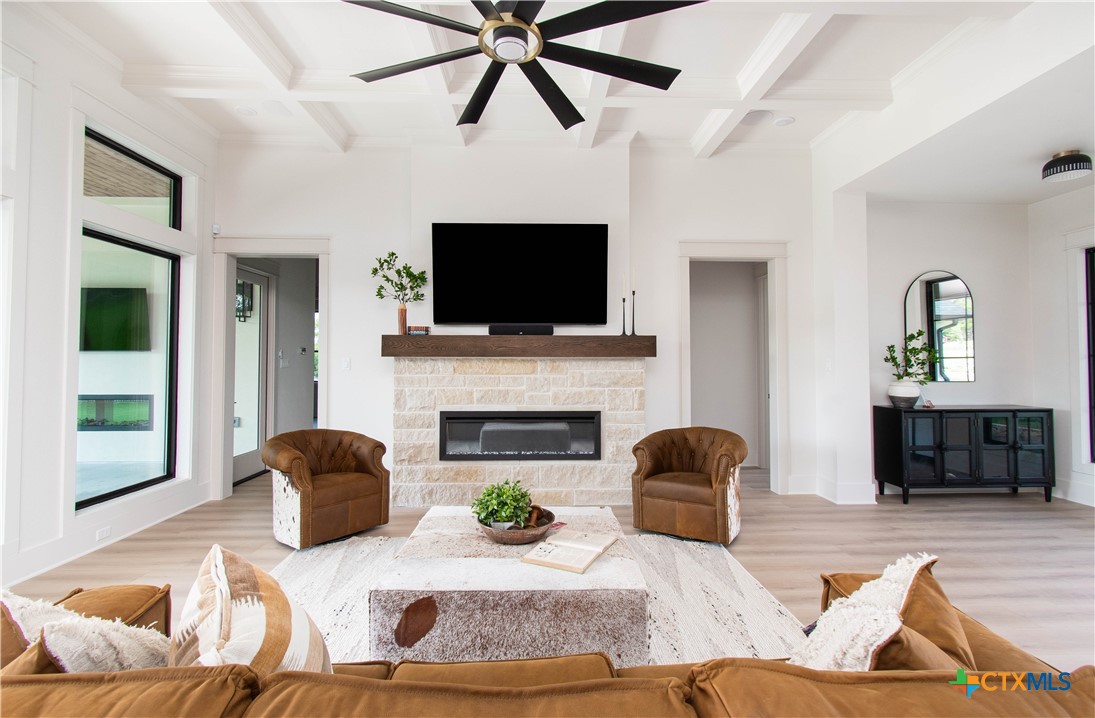 201 Bravo Vista Lane