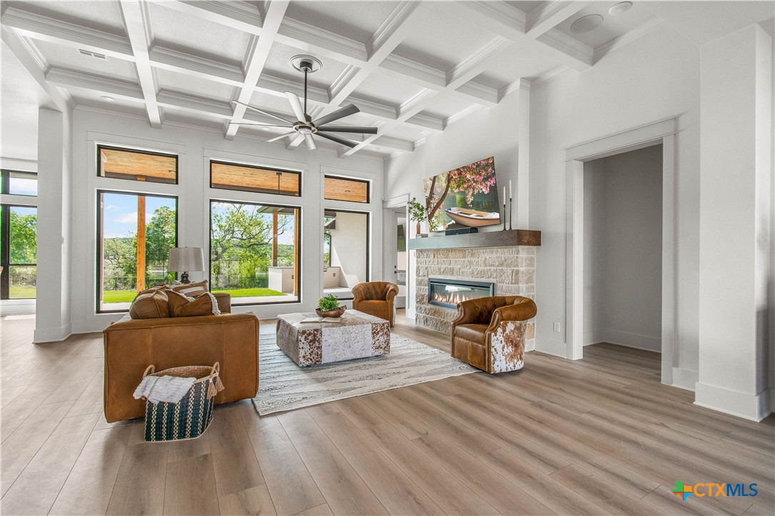 201 Bravo Vista Lane