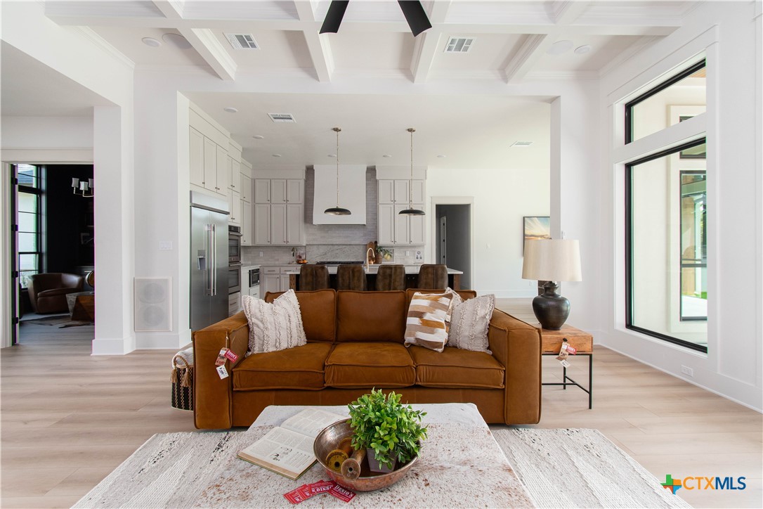 201 Bravo Vista Lane