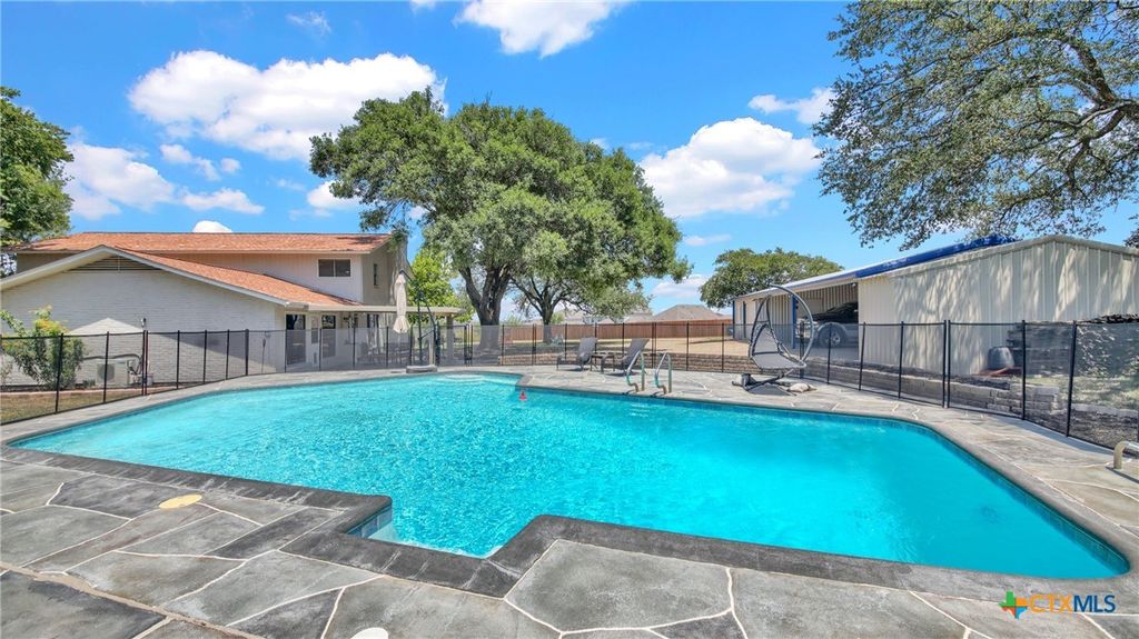 Photo of 550 C Bud Stockton Loop, Jarrell, TX 76537 (MLS # 610427)