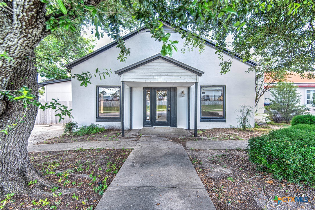 Photo 1 of 33 — 1509 Avenue J, Temple, TX 76504