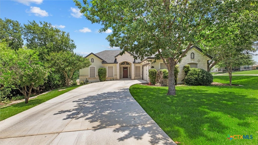 Photo of 280 Long Creek Boulevard, New Braunfels, TX 78130 (MLS # 618038)