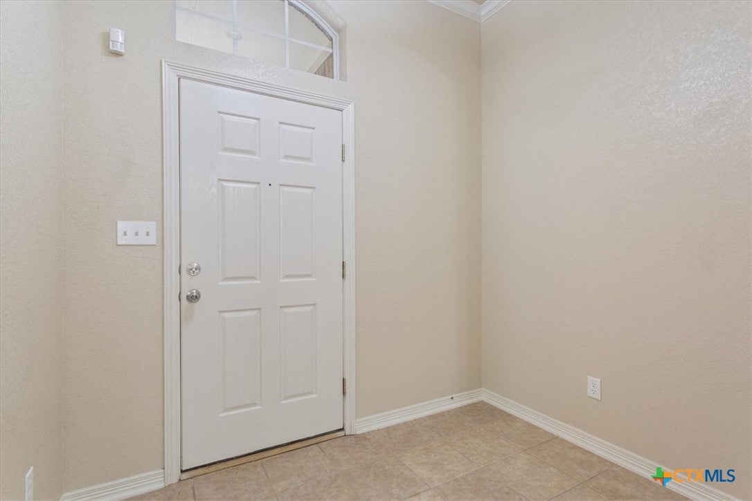 1410 Loving Trail