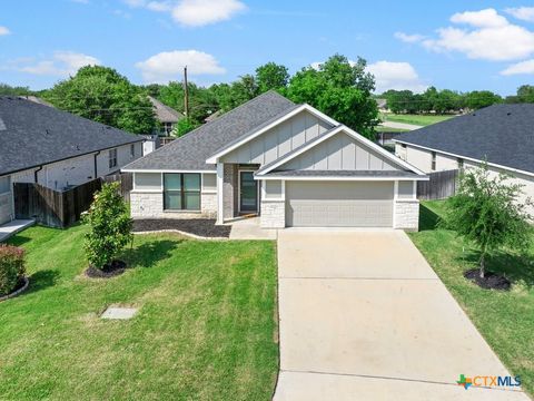 Photo of 2608 Torino Reale Ave Avenue, Temple, TX 76502 (MLS # 611720)