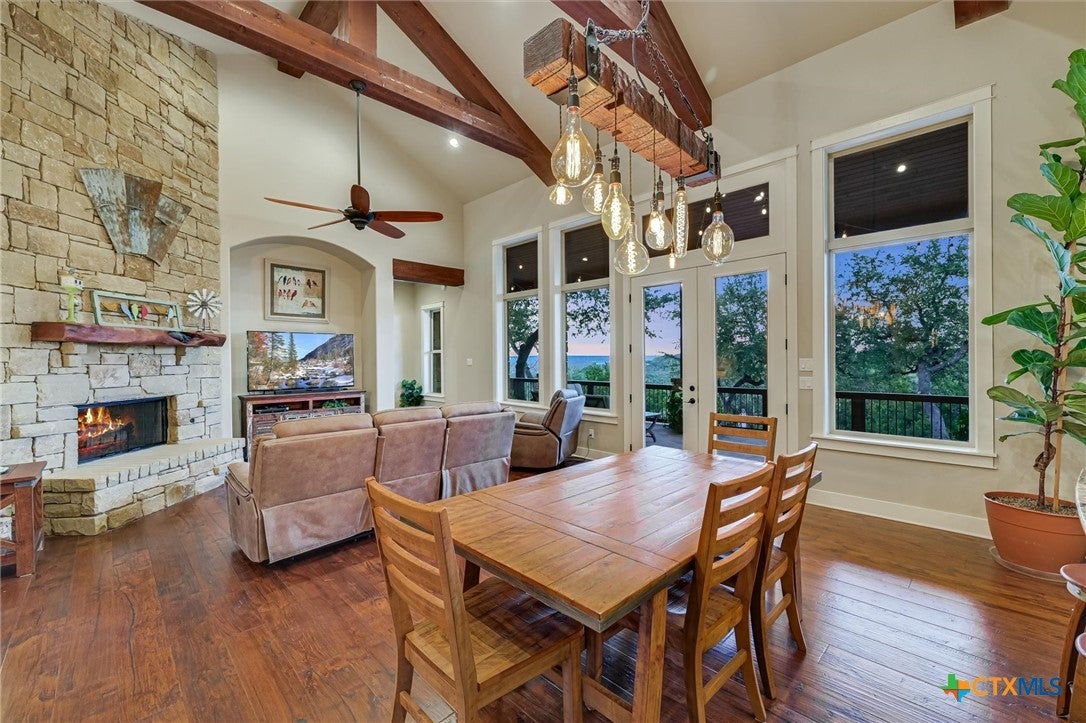 104 Mesa Drive