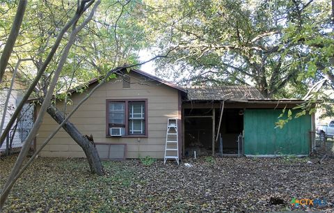 A home in Lockhart