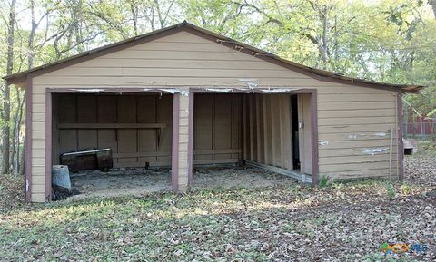 A home in Lockhart