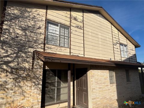 Photo of 1306 Covey Lane, Killeen, TX 76542 (MLS # 610857)