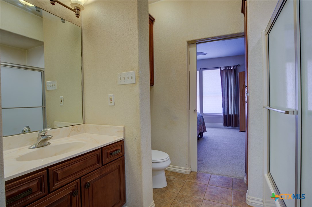 Canyon Lake, Texas 78133, United States, 5 Bedrooms Bedrooms, ,4 BathroomsBathrooms,Residential,Active,87161