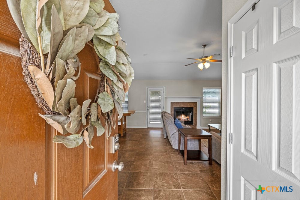 7621 Amber Meadow Loop