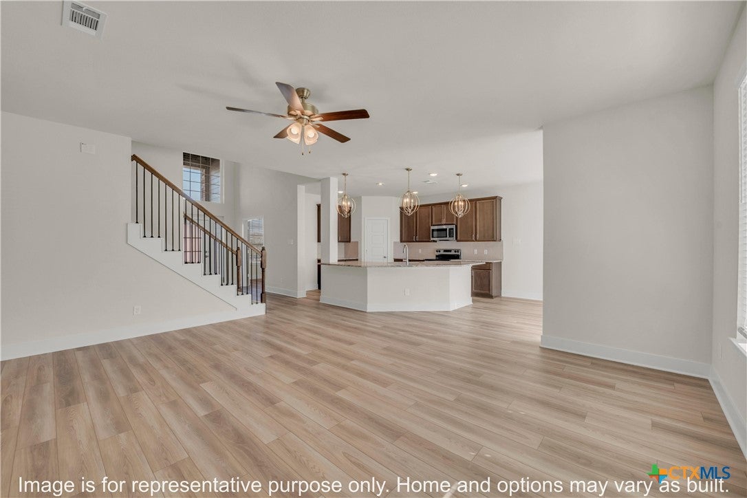 238 Thoroughbred Trail